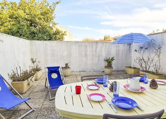 Charmante Location A Quelques Pas Du Port Et Des Restaurants Villa