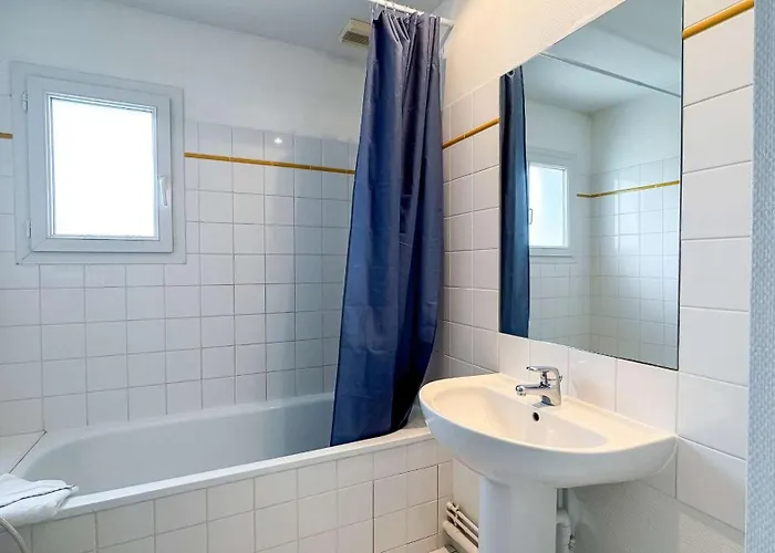 Charmante Location A Quelques Pas Du Port Et Des Restaurants