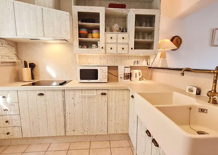 Charmante Location A Quelques Pas Du Port Et Des Restaurants Villa